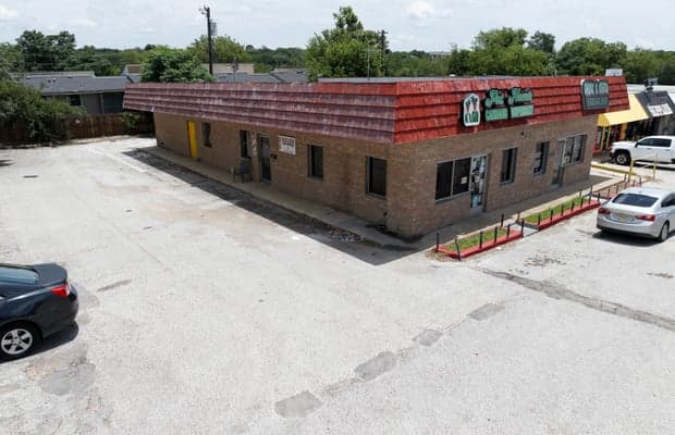 5631 Evers Rd
